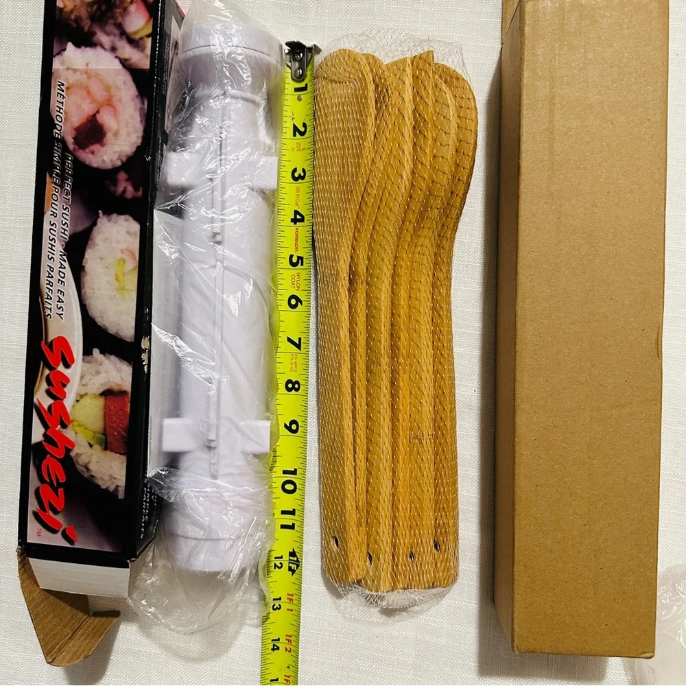 NEW Professional Sushi Mold Maker Roller & 6-Piece Wooden Spoon Utensil set